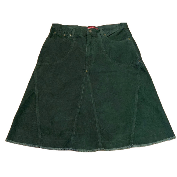 Gloria Vanderbilt Dresses & Skirts - Gloria Vanderbilt Corduroy Skirt 5 Pockets No Slit Raw Hem Green 16